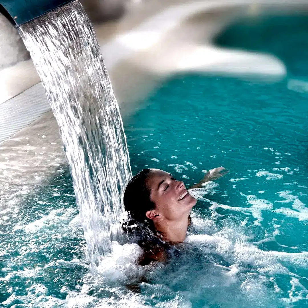 swimming pool builders london